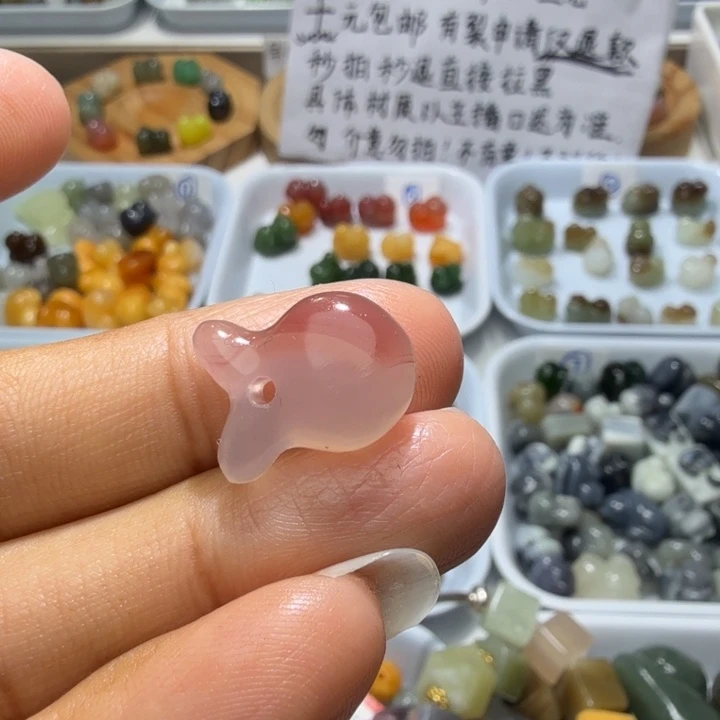 和田玉未镶嵌珠宝奇石