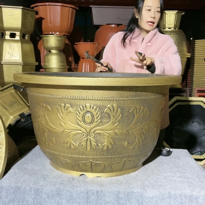 圆盆古铜八零两个