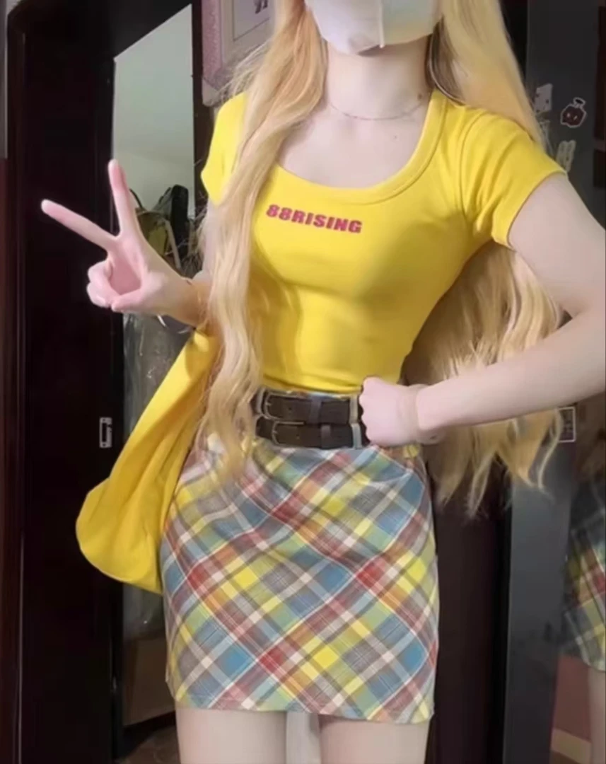 直播女装辣妹2025年7月八点九橙子完美主义介意微瑕