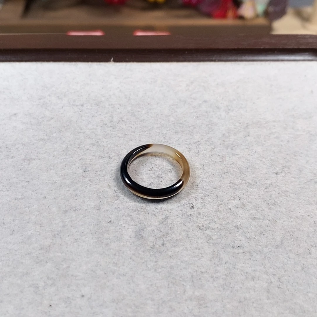 玛瑙/玉髓戒圈未镶嵌W***y