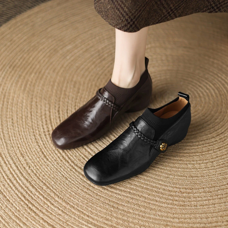 复古羊皮粗跟单鞋女25春秋新款时尚百搭中跟方头乐福鞋小皮鞋