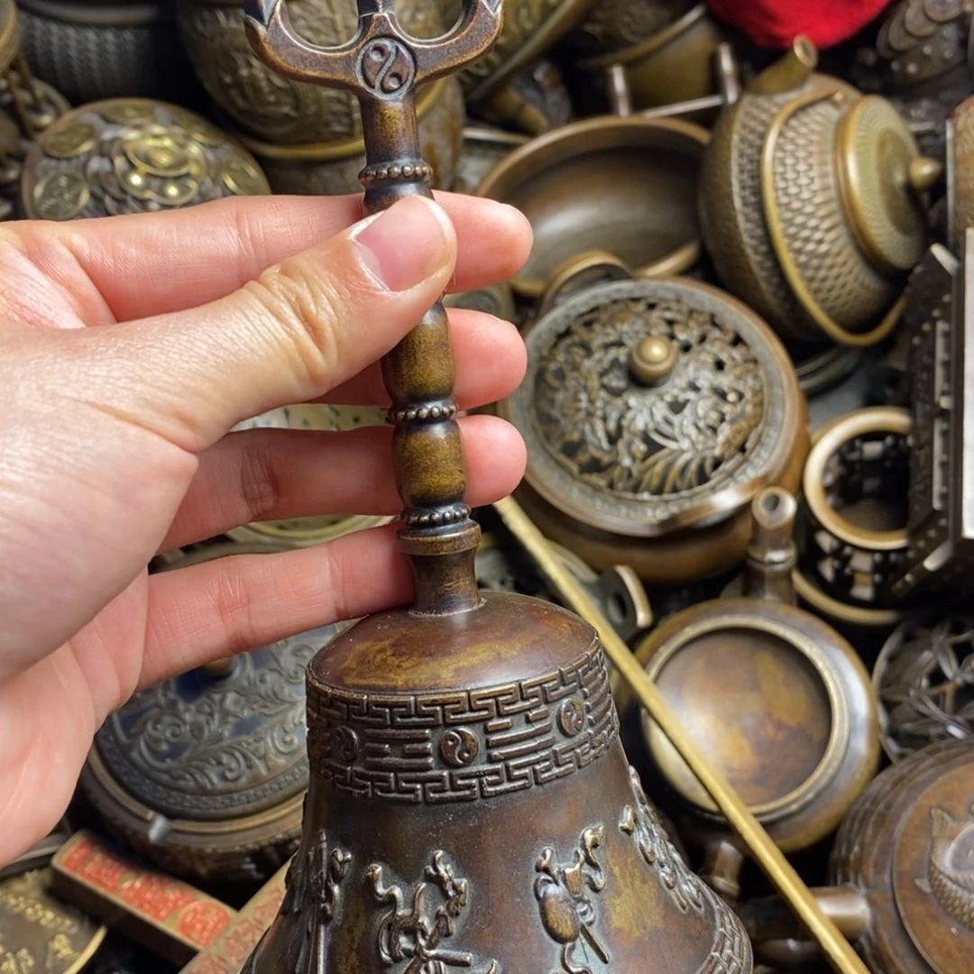 精美铜器做工精良