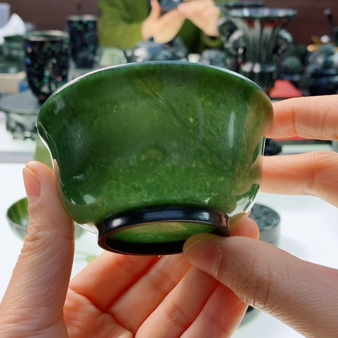 和田玉（青玉）把件未镶嵌微瑕