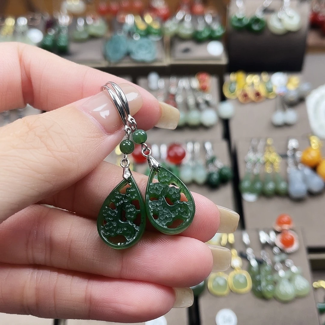 和田玉银S925镶嵌耳饰