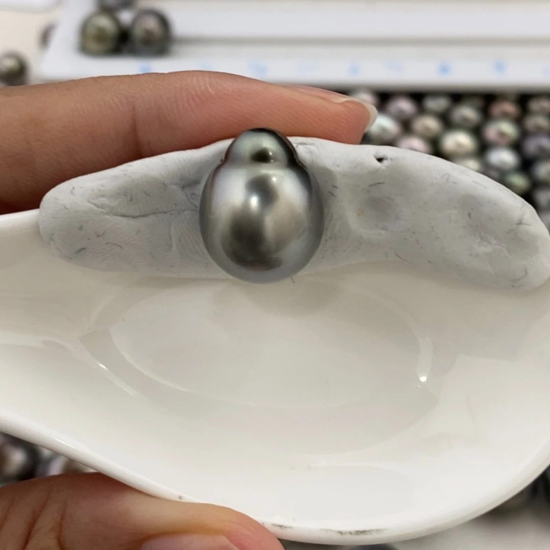 裸珠海水珍珠大溪地巴洛克铂金灰微瑕13.3m