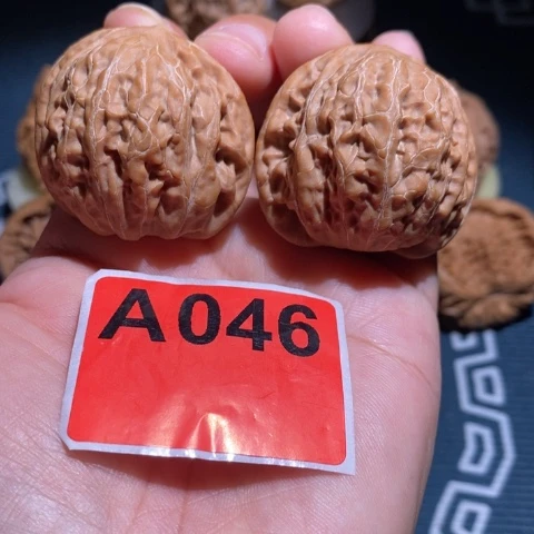 文玩核桃吊坠40铁锤
