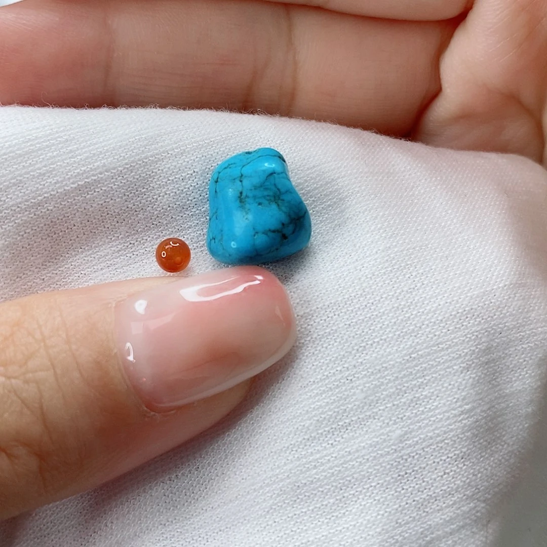 南红玛瑙未镶嵌珠宝奇石