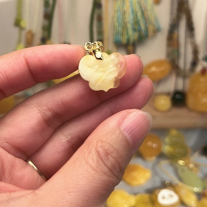 蜜蜡颈饰未镶嵌蜜蜡