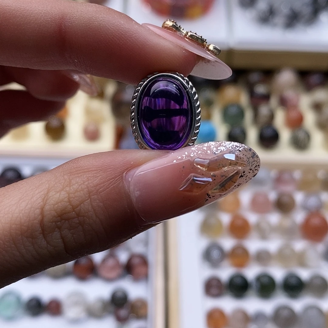 水晶颈饰未镶嵌，