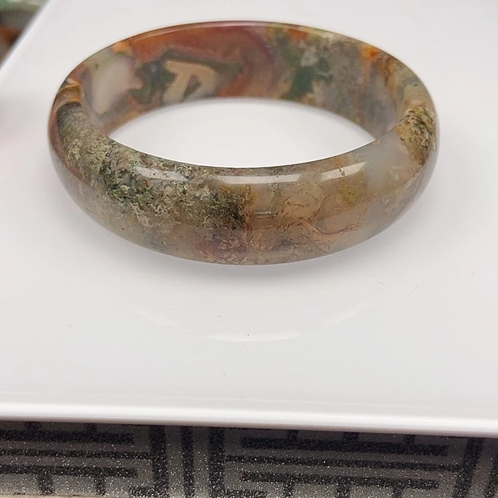 玛瑙/玉髓手镯未镶嵌泰****装