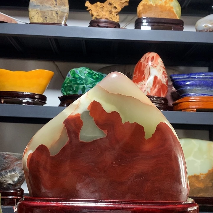 石材宽23厘米高25厘米
