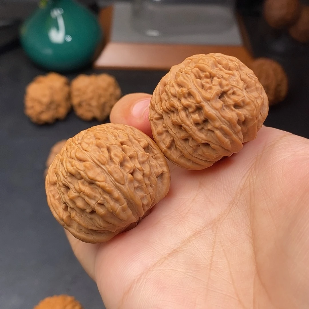 文玩核桃把件汉高楼全品36