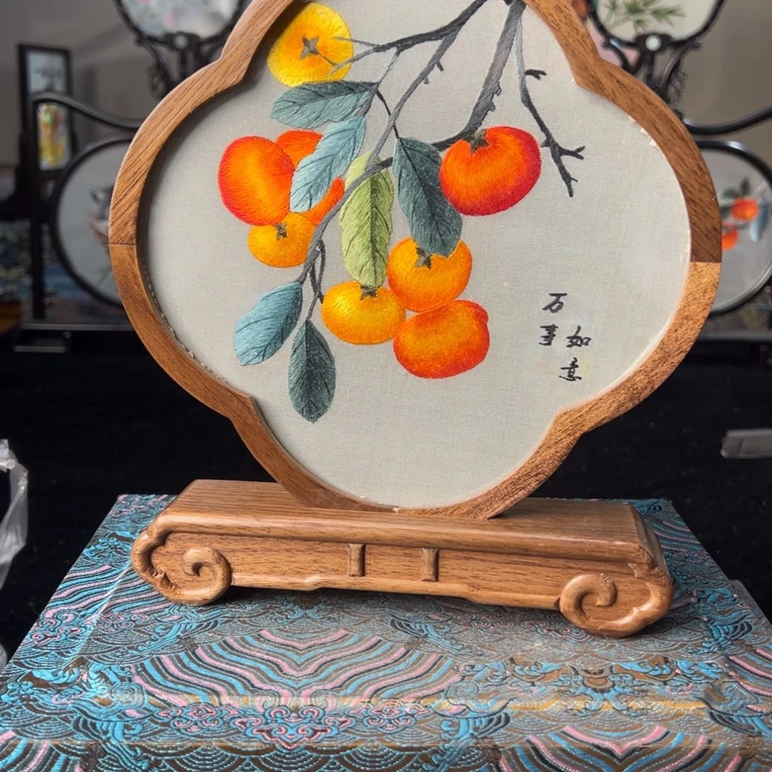刺绣纯手工刺绣双面绣实木摆件