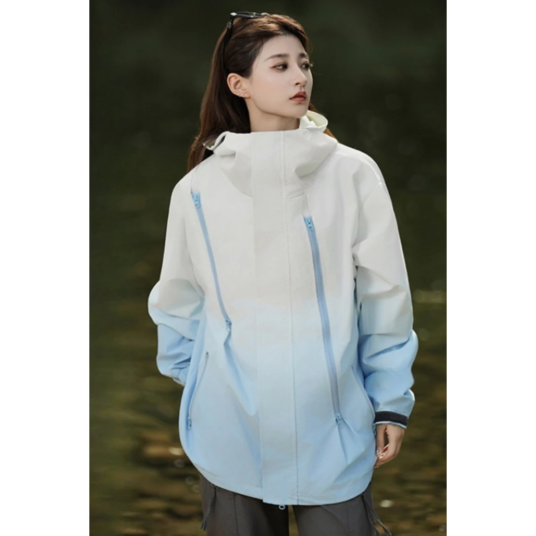 渐变**侣冲锋衣外套男女2025年春秋季新款户外休闲连帽登山夹克