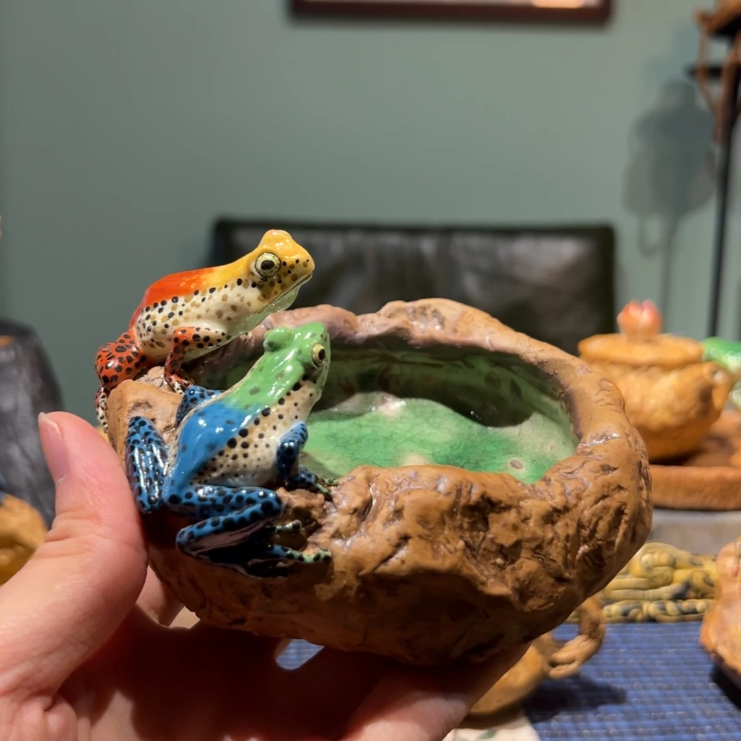 雄***志双蛙烟灰缸一物一件纯手工