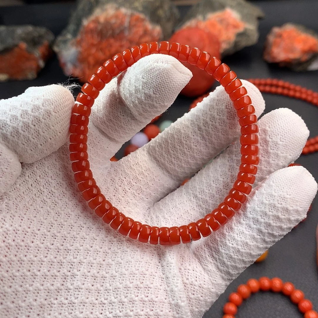南红玛瑙手串未镶嵌