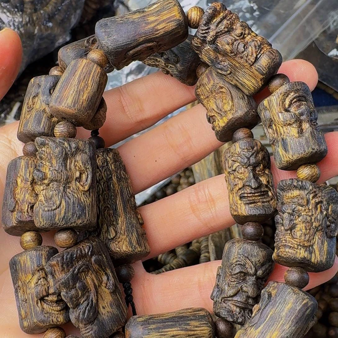 沉香手串十八罗汉45克