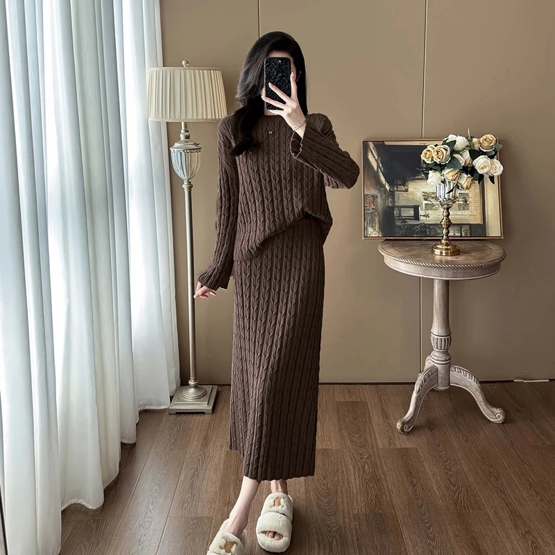 慵懒风气质遮肉显瘦麻花毛衣套装裙女秋装新款高级感半身裙两件套