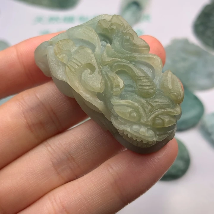 定制翡翠未镶嵌翡翠