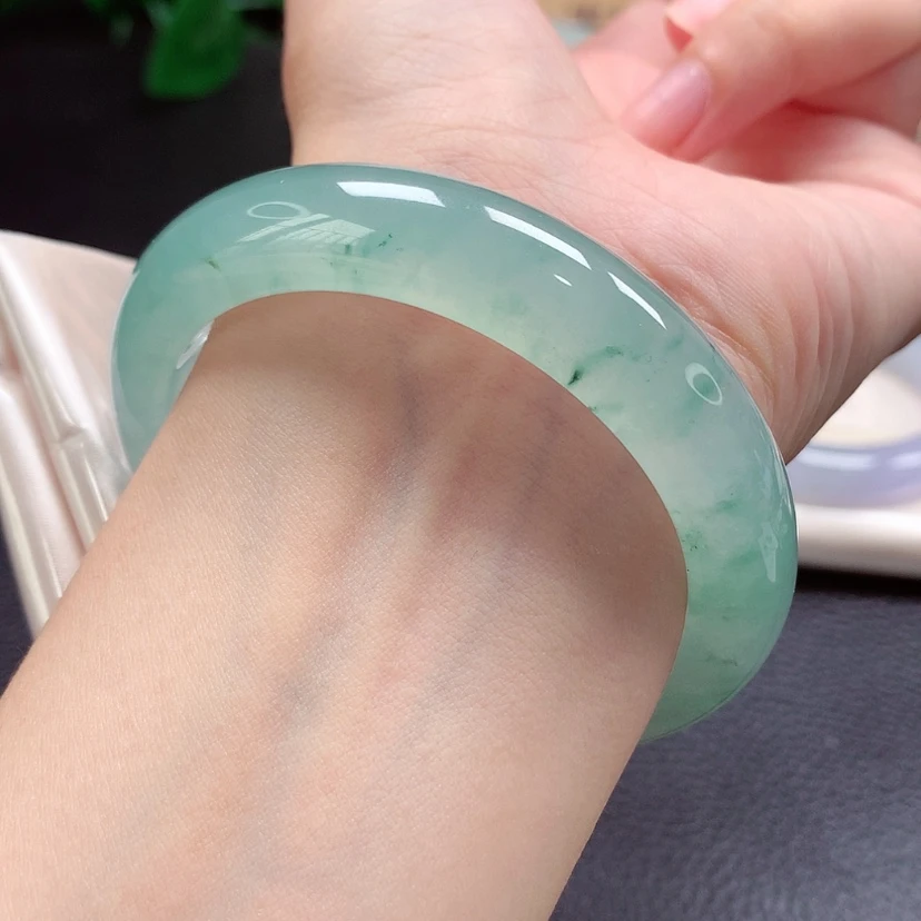【闪购商品】未镶嵌手镯翡翠天然a货翡翠