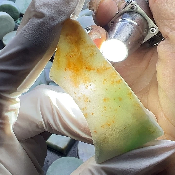 翡翠裸石翡翠黄加绿7