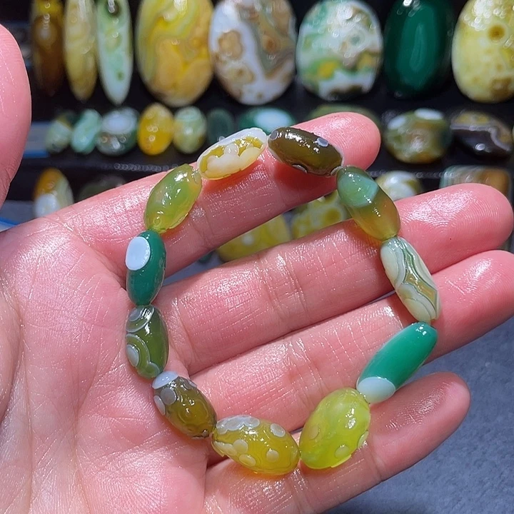 未镶嵌玛瑙/玉髓珠宝奇石