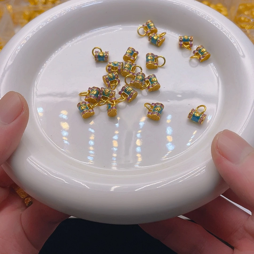 锆石铜合金珐琅彩小锁2颗