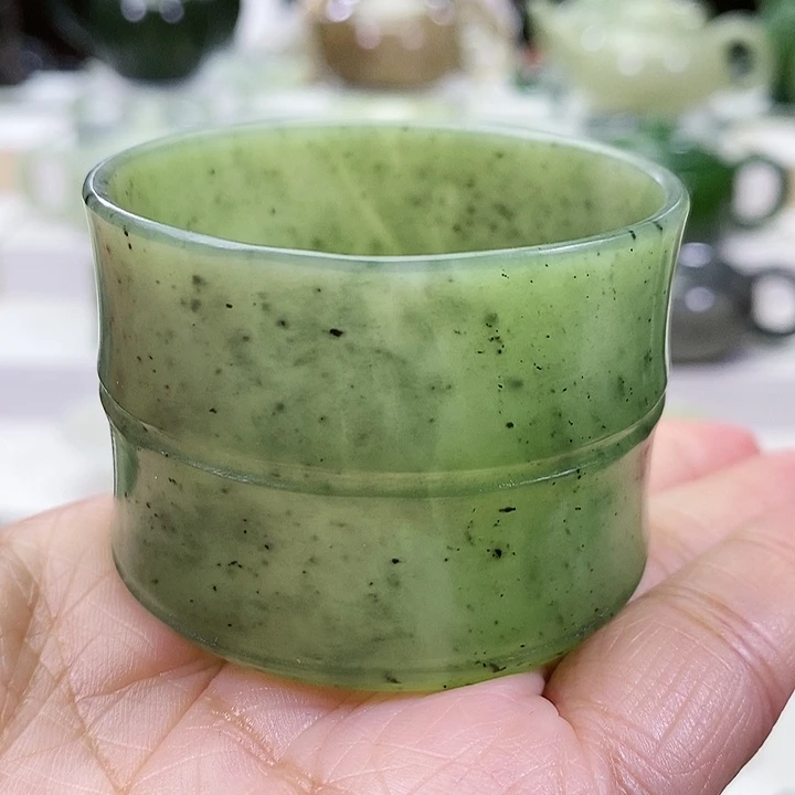 未镶嵌和田玉挂件茶杯70m l