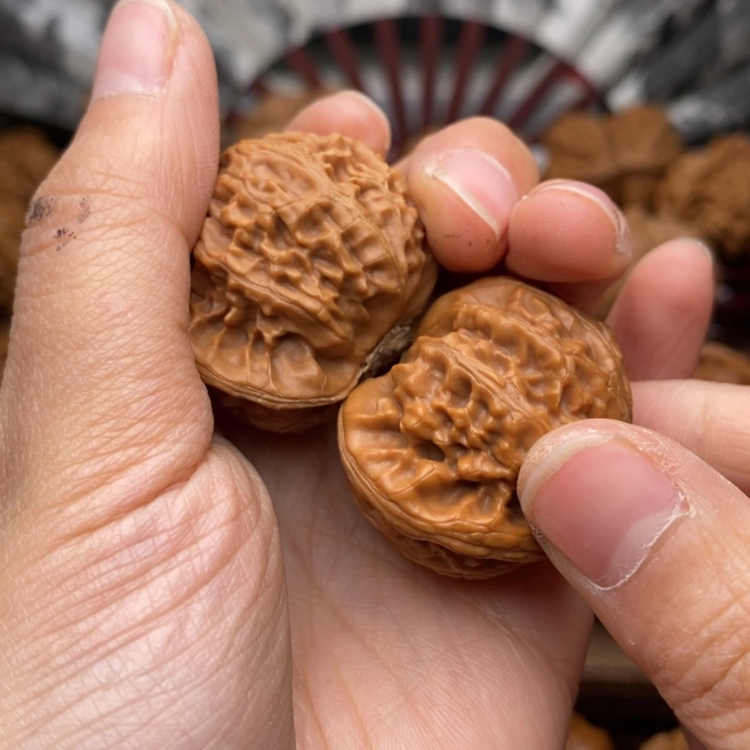 文玩核桃把件38.39灯打底团购无刷子