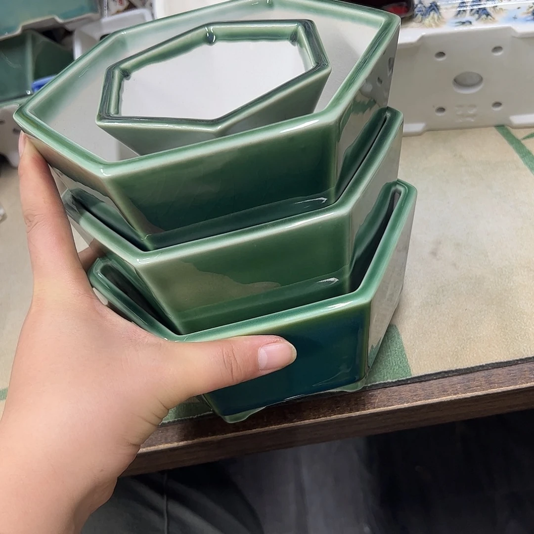 普***户紫砂花盆010号瑕疵4个介意勿拍