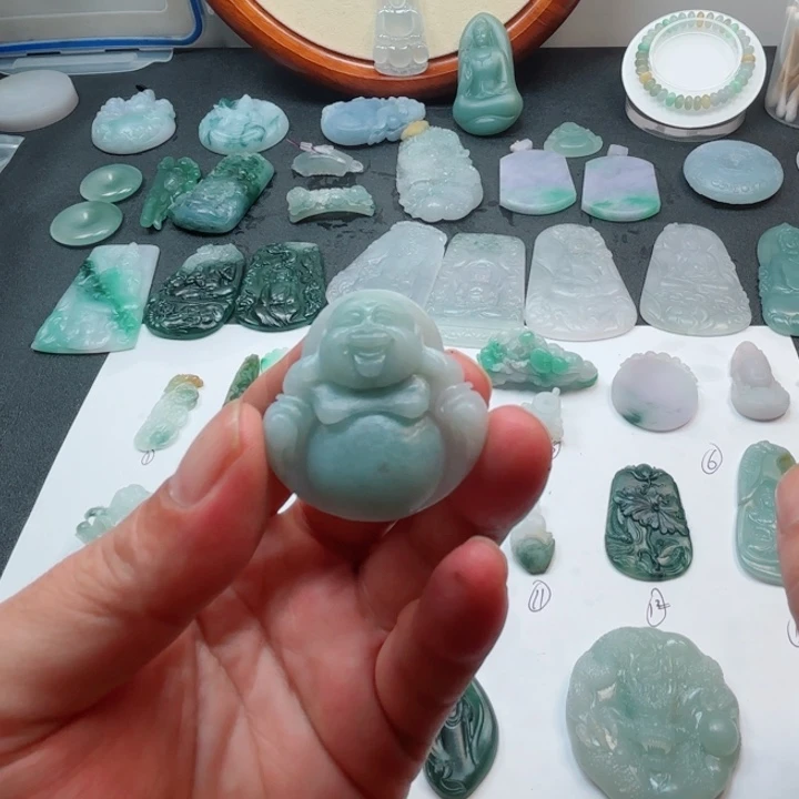 颈饰未镶嵌翡翠天然翡翠