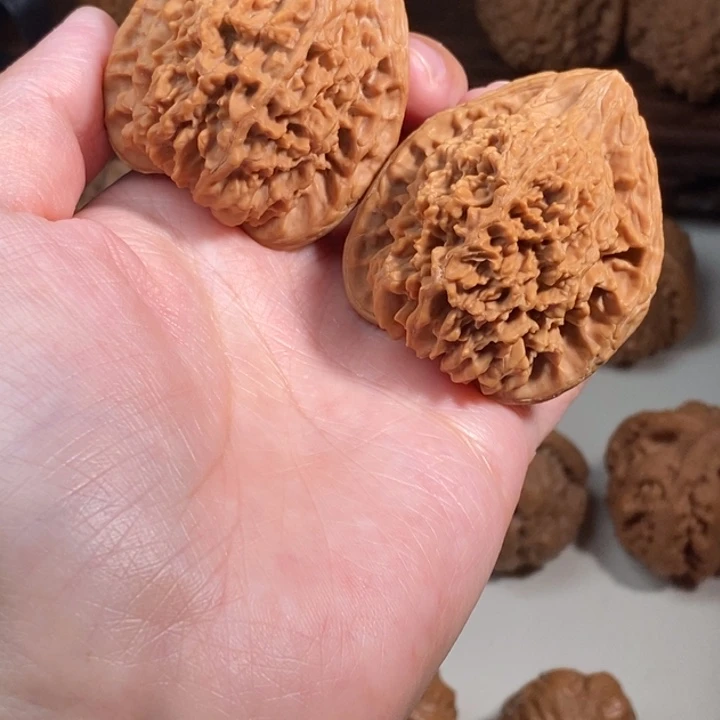 文玩核桃吊坠满天星