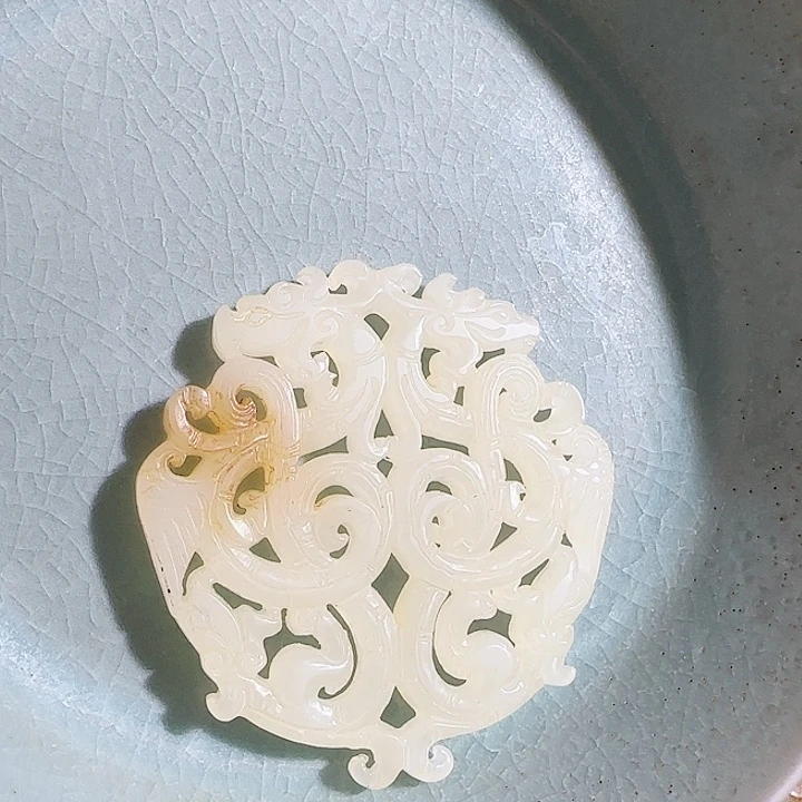 瓷片hvcvbmmnnccvbn