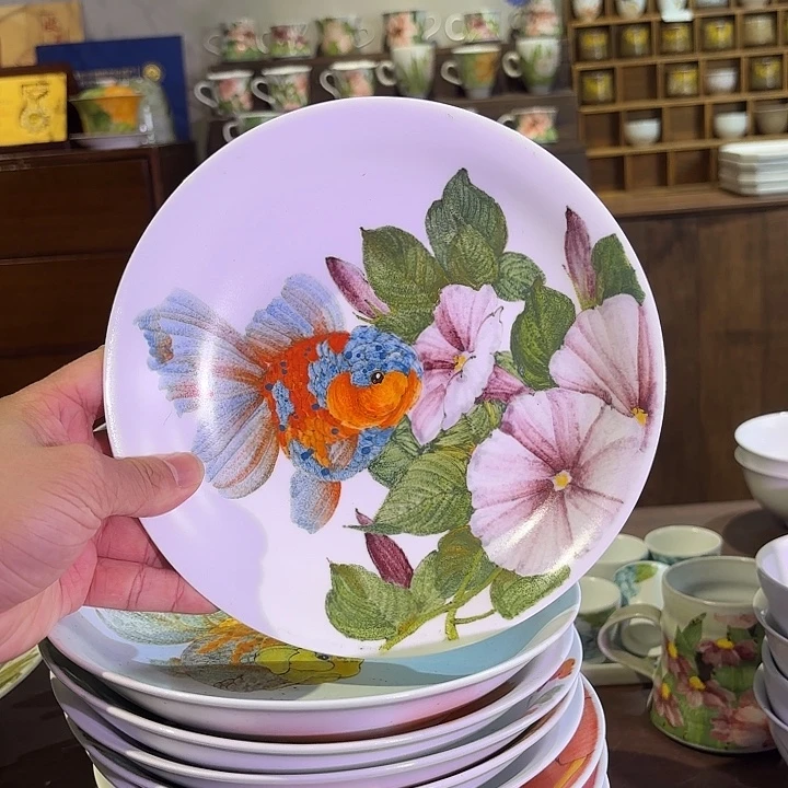 碳***。景德镇陶瓷艺术盘子