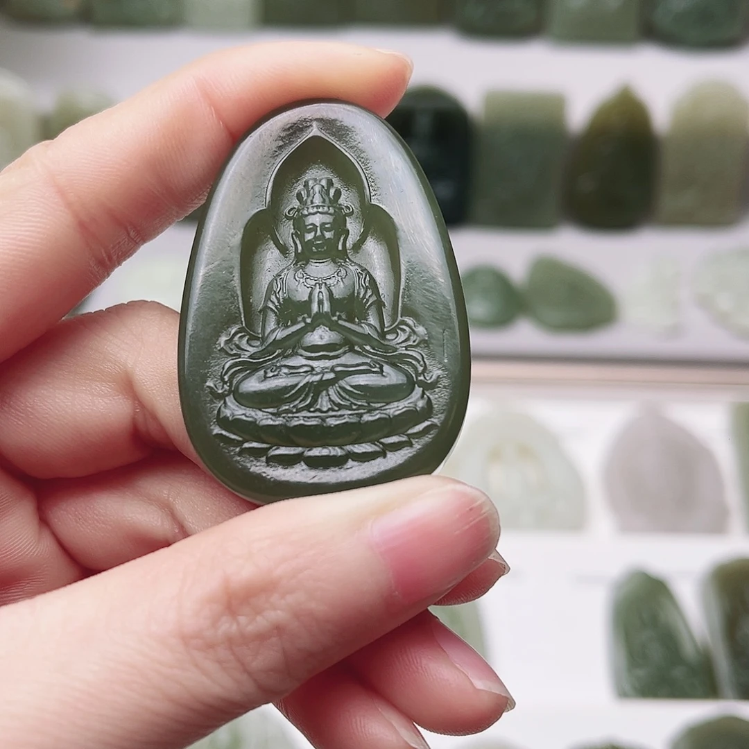 和田玉未镶嵌颈饰