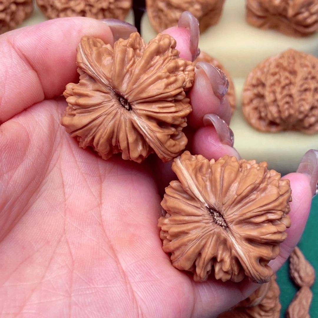 汤***饭文玩核桃吊坠篓子42