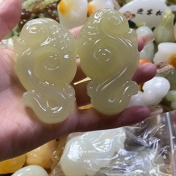 完全开放手把件如意