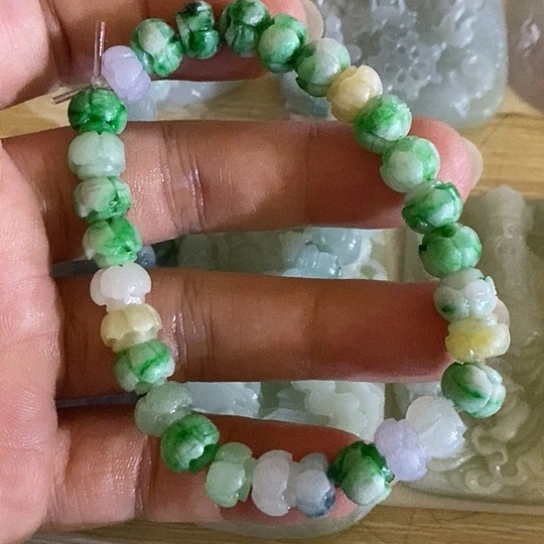 未镶嵌定制翡翠牌子