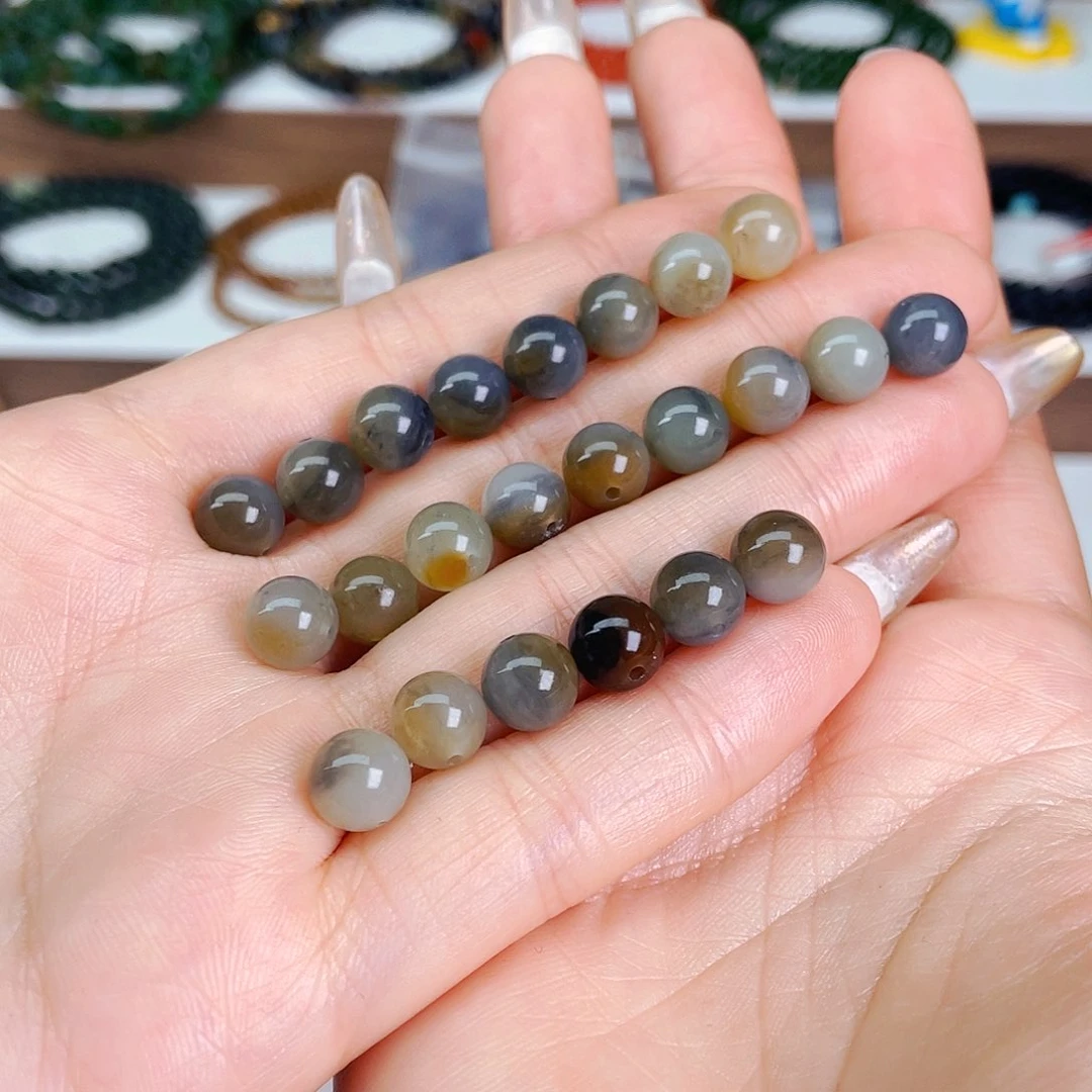 和田玉定制不退换-23颗美丽猪猪未镶嵌爱***贝