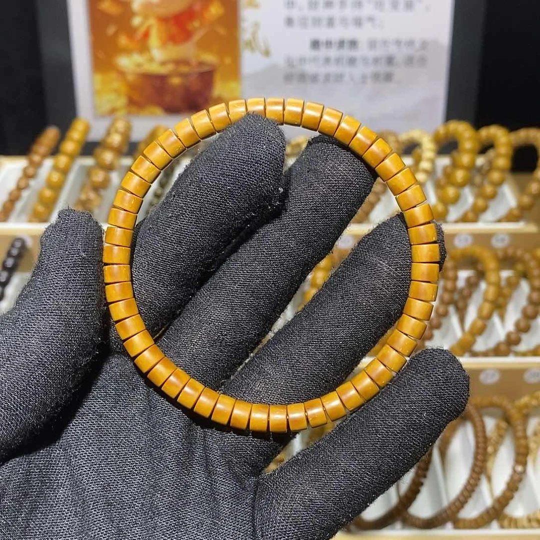 湖***吴紫金鼠手串纯肉药片单圈6*4