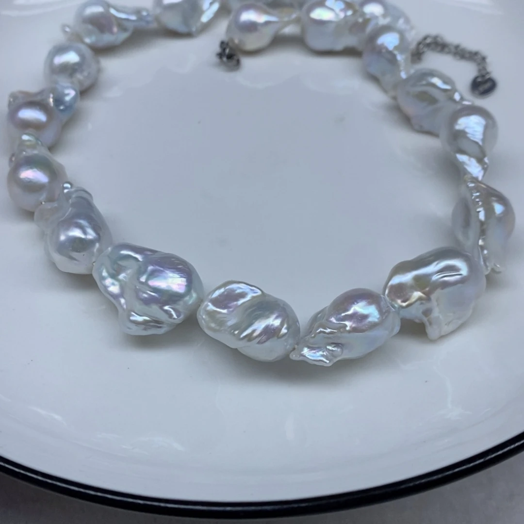 颈饰未镶嵌淡水珍珠