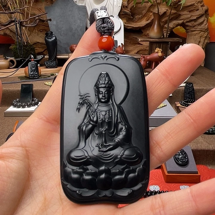 和田玉（糖玉）未镶嵌吊坠(不含链)高羊脂75克