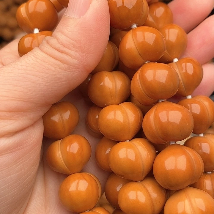 手串文玩核桃哆*泛油