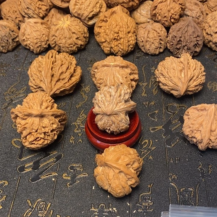 是***辰文玩核桃吊坠文玩核桃异形单只