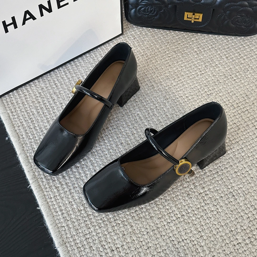 中跟黑色玛丽珍鞋女2025新款学院风小皮鞋显瘦一脚蹬粗跟单鞋秋款