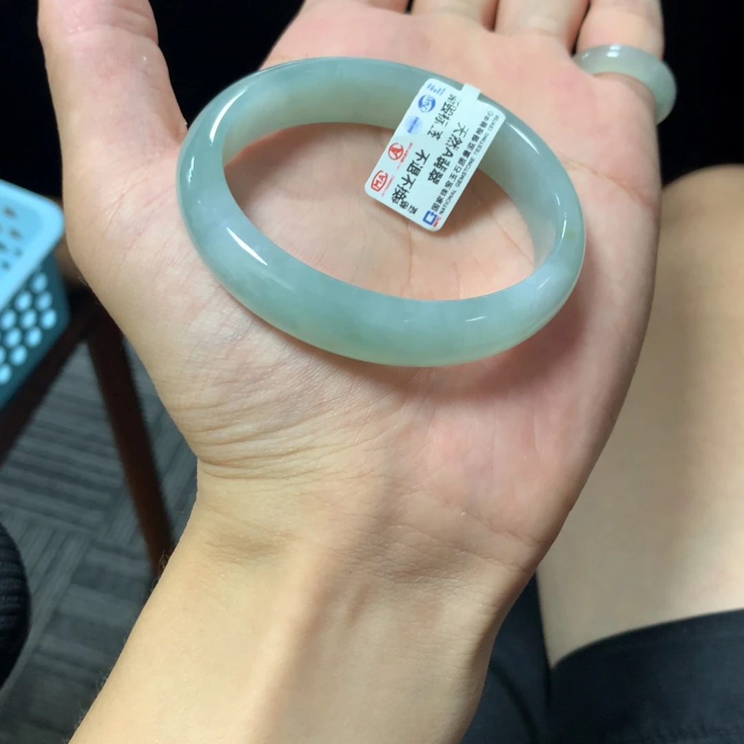 翡翠未镶嵌手镯22号55.3贵妃
