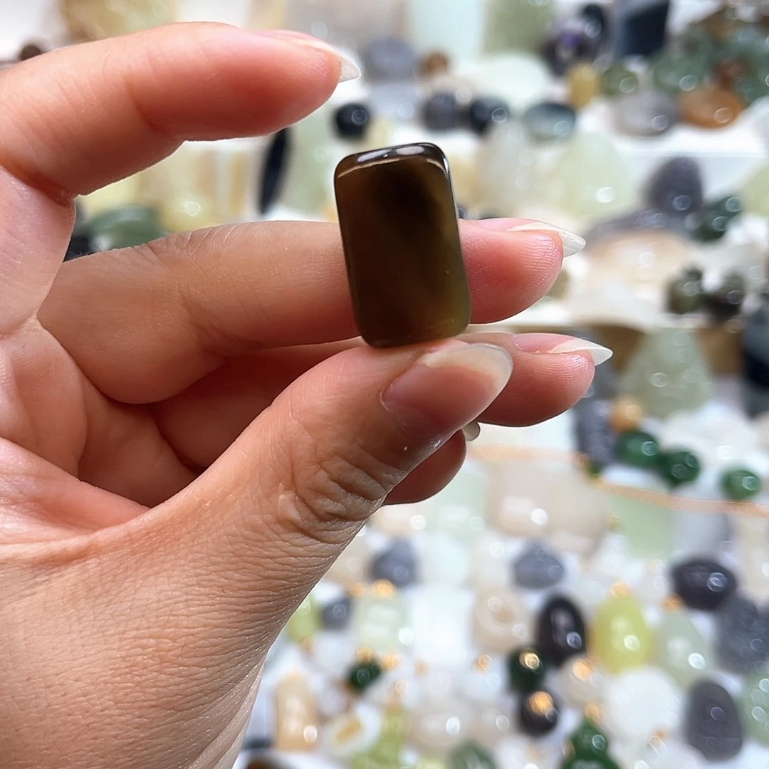 和田玉未镶嵌吊坠(赠链)B***?