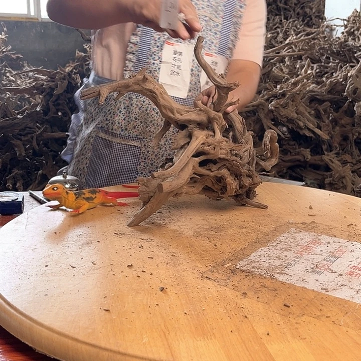 木402033 鱼缸造景根雕工艺107