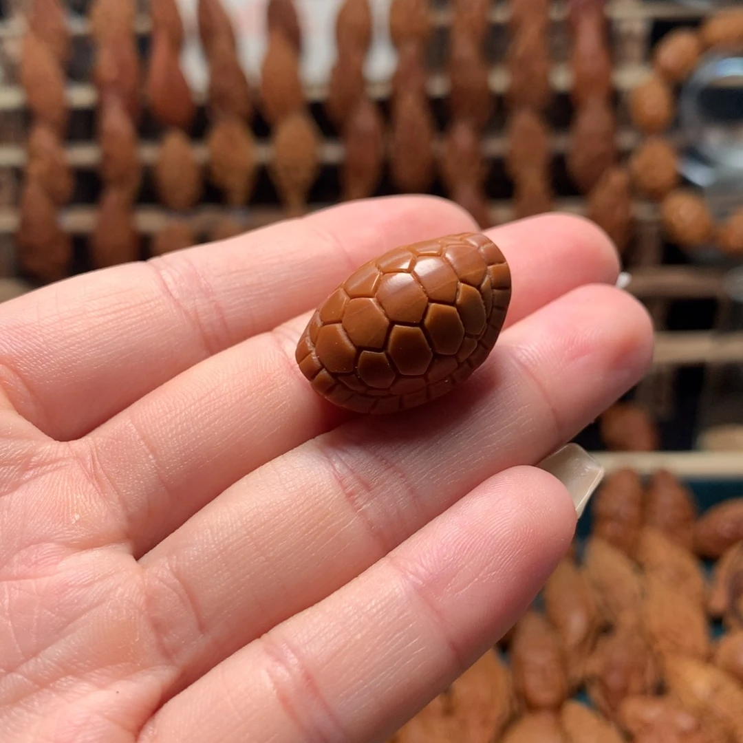 橄榄核把件富甲天下