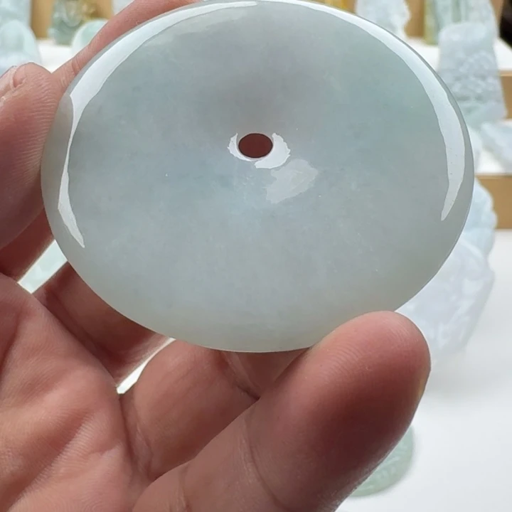 翡翠未镶嵌颈饰天然缅甸A货翡翠